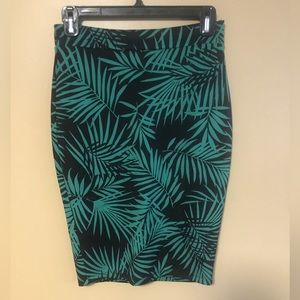 Symphony Palm Print Pencil Skirt Midi Black Green Stretchy Medium